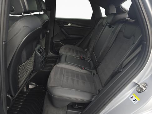 Used 2023 Audi SQ5 Prestige w/ Prestige Package AWD/4WD image 19