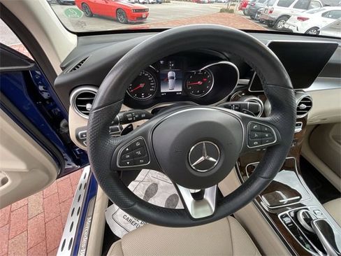 Used 2019 Mercedes-Benz GLC 300 image 13