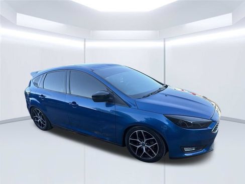 Used 2018 Ford Focus SEL FWD image 24