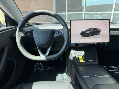 Used 2024 Tesla Model 3 RWD image 15
