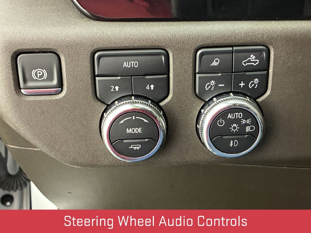 Used 2025 GMC Sierra 1500 SLT AWD/4WD image 15