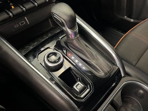 Used 2023 GMC Canyon AT4 w/ Technology Package image 19