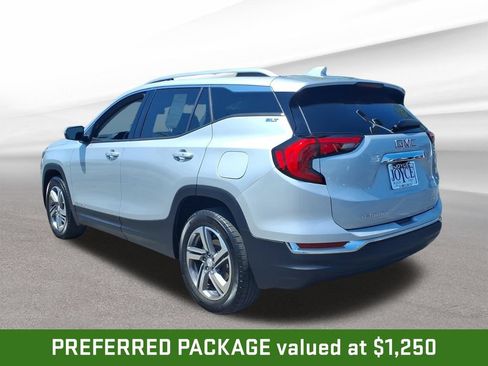 Certified 2020 GMC Terrain SLT w/ Preferred Package AWD/4WD image 3