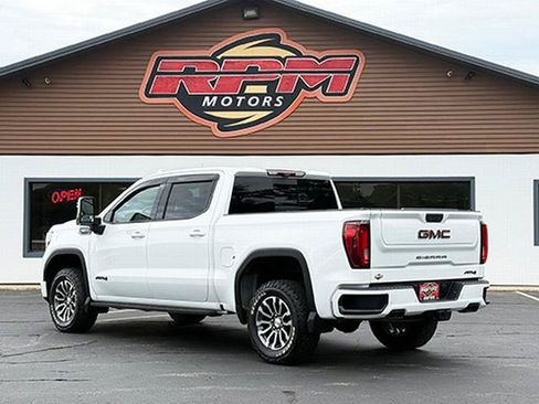 Used 2021 GMC Sierra 1500 AT4 w/ AT4 Carbonpro Edition AWD/4WD image 7