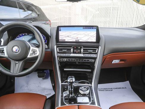 Used 2025 BMW ALPINA B8 xDrive Gran Coupe image 9