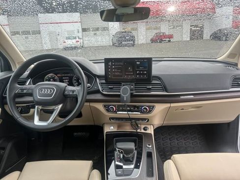 Used 2024 Audi Q5 e Premium Plus image 14