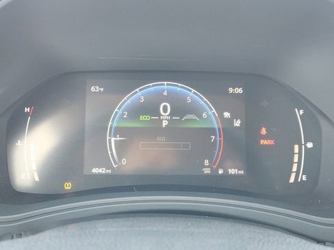 Used 2026 Toyota Grand Highlander XLE image 11