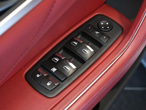 Used 2023 Maserati Levante GT AWD/4WD image 26