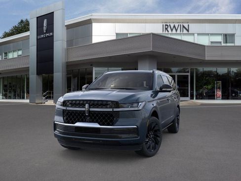 New 2025 Lincoln Navigator Reserve w/ Jet Appearance Package image 2