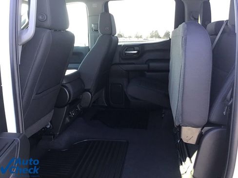 Used 2026 Chevrolet Silverado 1500 Custom Trail Boss w/ Turbomax Blackout Package AWD/4WD image 13
