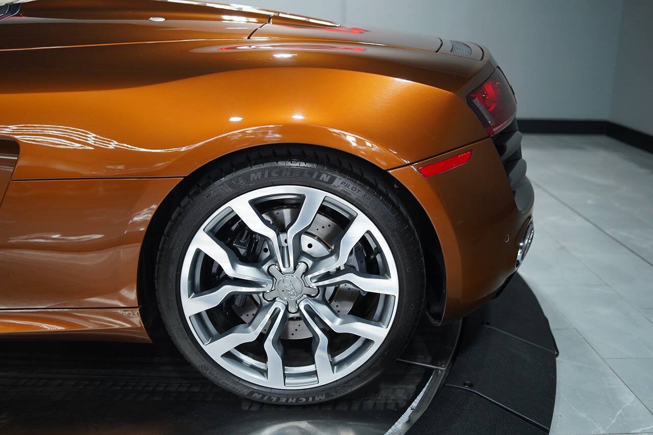 Used 2011 Audi R8 V10 AWD/4WD image 43