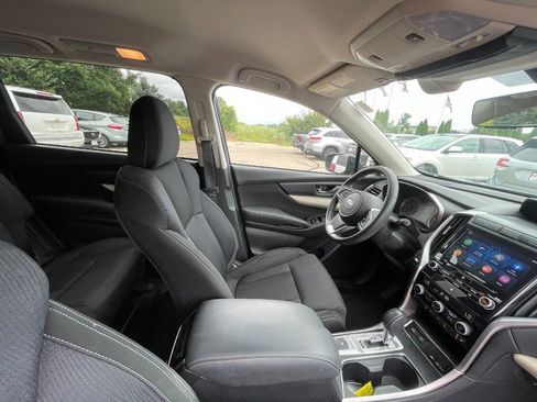 Used 2022 Subaru Ascent Premium w/ Convenience Package AWD/4WD image 5