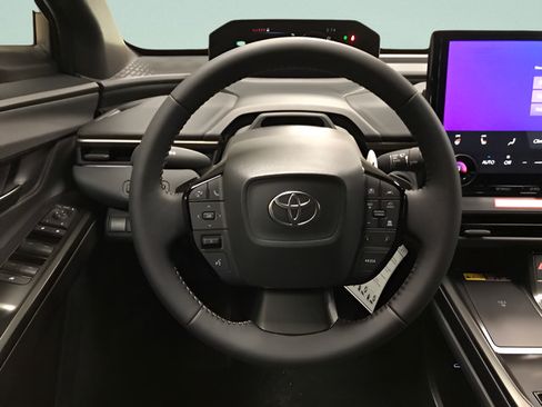 Used 2026 Toyota bZ AWD/4WD image 19