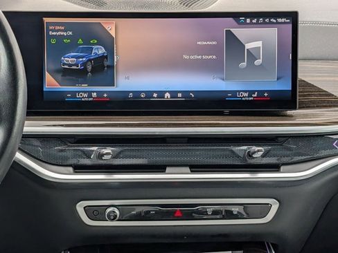 Certified 2024 BMW X5 sDrive40i w/ Premium Package image 14