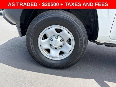 Used 2021 Toyota Tacoma SR AWD/4WD image 9