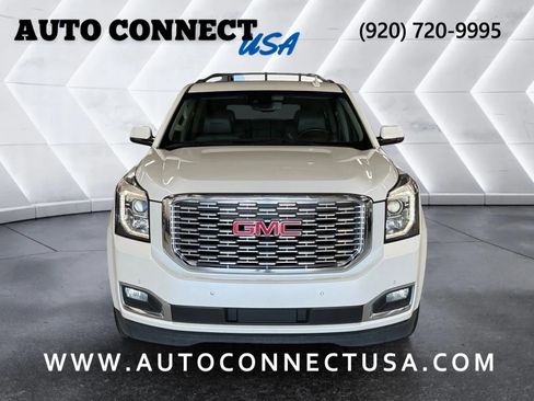 Used 2019 GMC Yukon XL Denali w/ Denali Ultimate Package AWD/4WD image 3