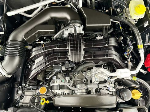 Certified 2025 Subaru Crosstrek 2.5i Sport w/ Crosstrek Mirror Package image 27