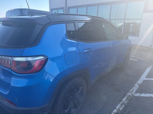 Used 2020 Jeep Compass Latitude image 3