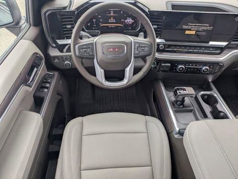 New 2026 GMC Sierra 1500 SLT w/ SLT Premium Plus Package AWD/4WD image 18