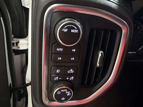 Used 2022 Chevrolet Silverado 1500 RST AWD/4WD image 22