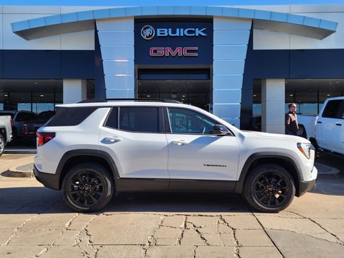 New 2026 GMC Terrain Elevation w/ Elevation Premium Package image 3