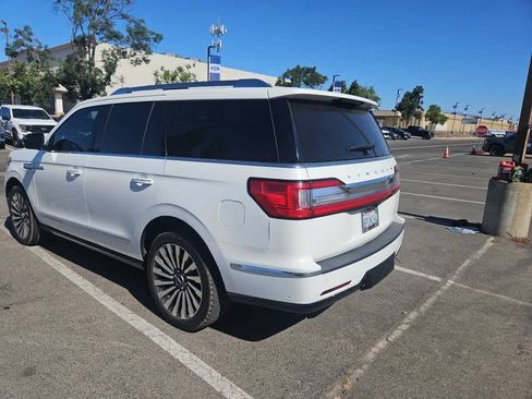 Used 2020 Lincoln Navigator Reserve AWD/4WD image 5