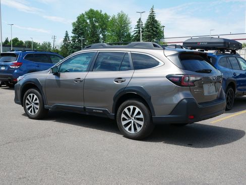 Used 2023 Subaru Outback Premium w/ Popular Package #1 AWD/4WD image 5