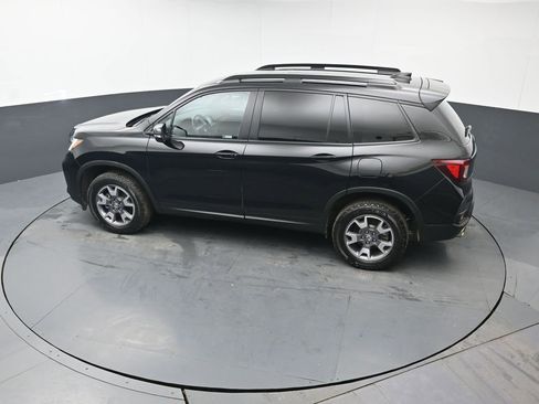 Certified 2023 Honda Passport TrailSport image 45