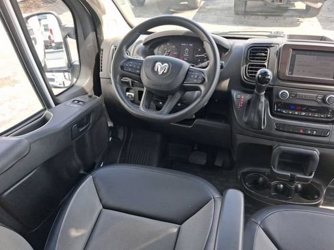 Used 2023 RAM ProMaster 2500 FWD image 10