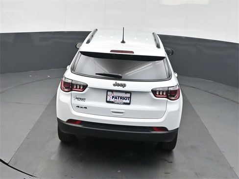New 2026 Jeep Compass Latitude image 31