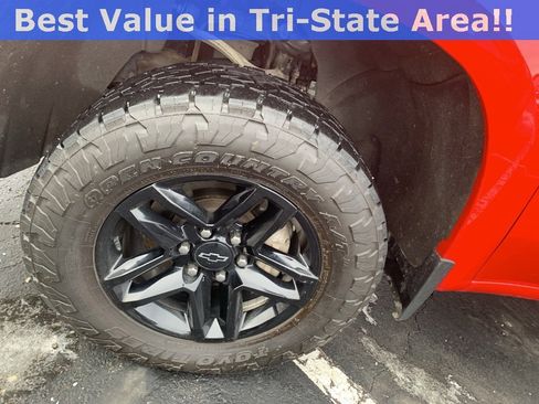 Used 2021 Chevrolet Silverado 1500 LT Trail Boss w/ Convenience Package II image 23