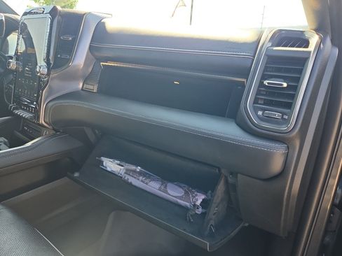 Used 2019 RAM 2500 Limited AWD/4WD image 44