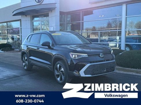 New 2026 Volkswagen Taos SE AWD/4WD image 1