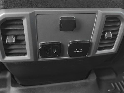 Used 2018 Ford F150 Lariat image 12