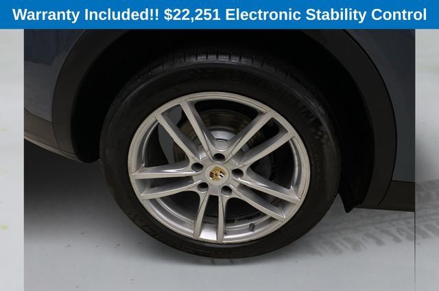 Used 2019 Porsche Cayenne AWD/4WD image 18