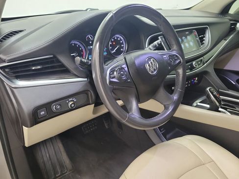 Used 2019 Buick Enclave Essence image 20