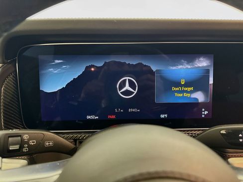 Used 2025 Mercedes-Benz G 550 image 12