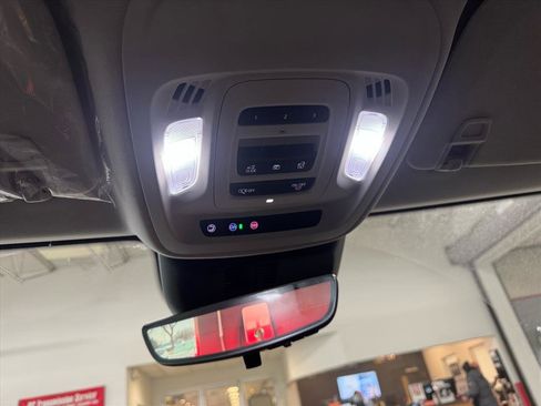 New 2026 Buick Envision Avenir image 19