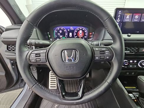 Used 2025 Honda Accord Sport image 25