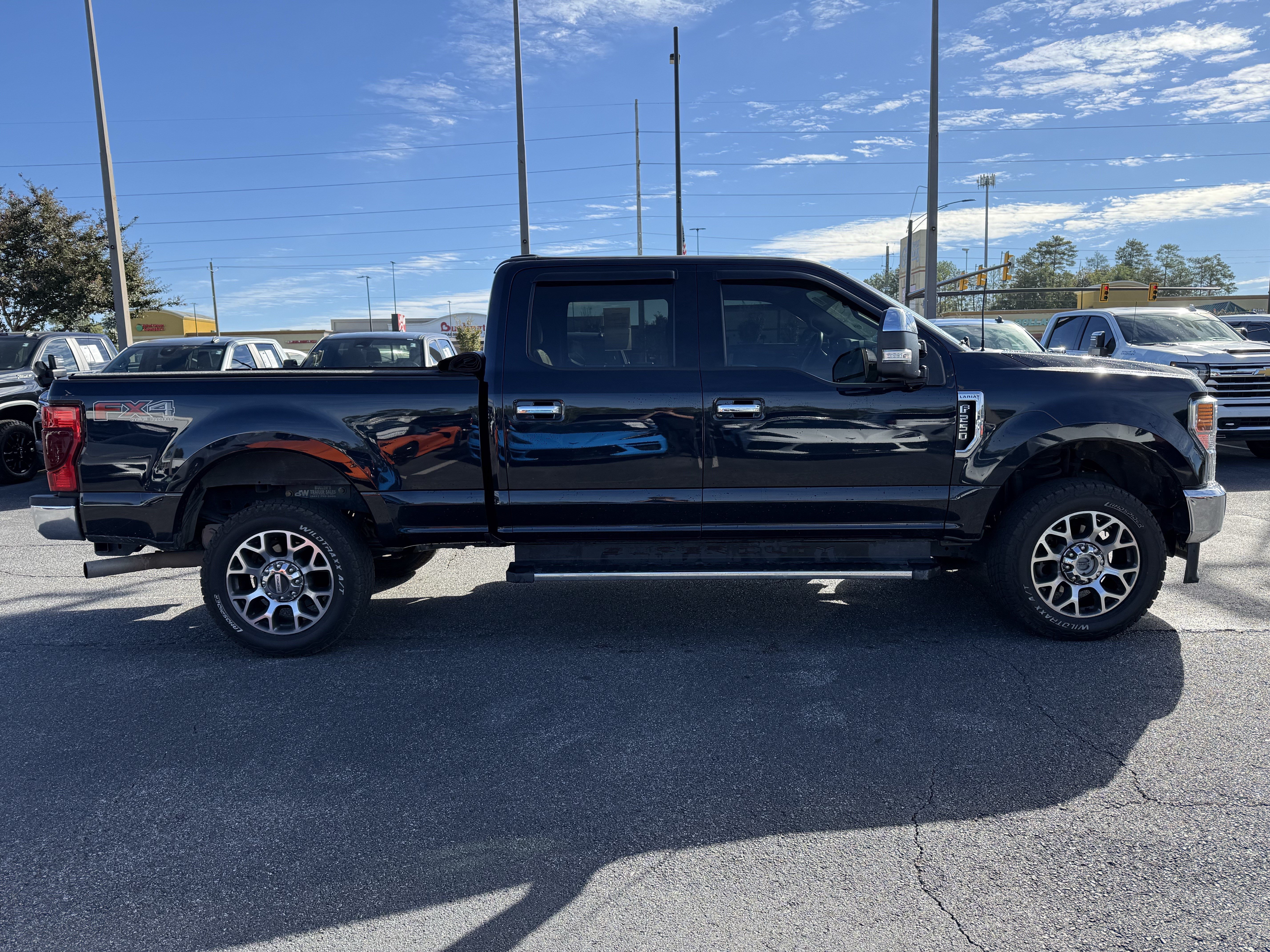 Used 2022 Ford F250 Lariat w/ FX4 Off-Road Package AWD/4WD image 12