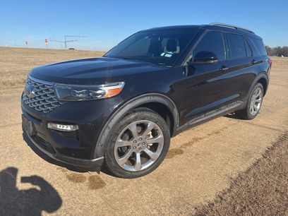 Used 2020 Ford Explorer Platinum w/ Premium Technology Package