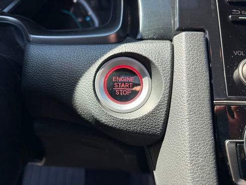 Used 2020 Honda Civic EX image 10