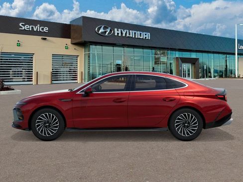 New 2026 Hyundai Sonata Limited FWD image 3