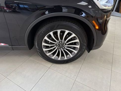 Used 2020 Lincoln Aviator Reserve w/ Elements Package Plus image 29