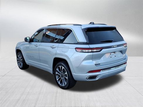 Used 2024 Jeep Grand Cherokee Overland w/ Trailer Tow Package image 6