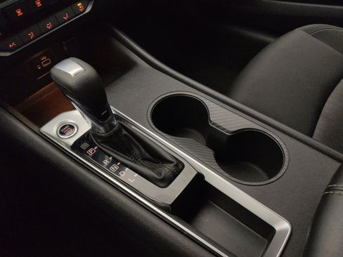 Used 2022 Nissan Altima 2.5 S image 26