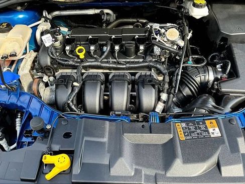 Used 2018 Ford Focus Titanium FWD image 30