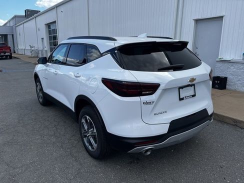 New 2025 Chevrolet Blazer LT w/ Convenience Package image 11