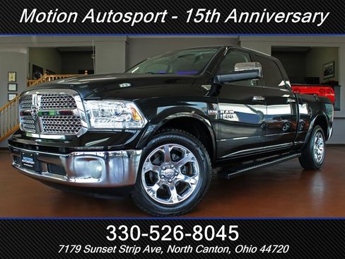 Used 2017 RAM 1500 Laramie AWD/4WD image 1