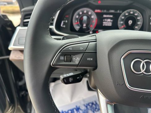 Used 2025 Audi Q8 Prestige image 13